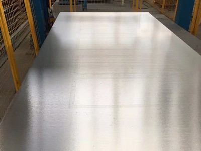 现货高强度铝板 防滑铝板 花纹铝板 规格全 保材质